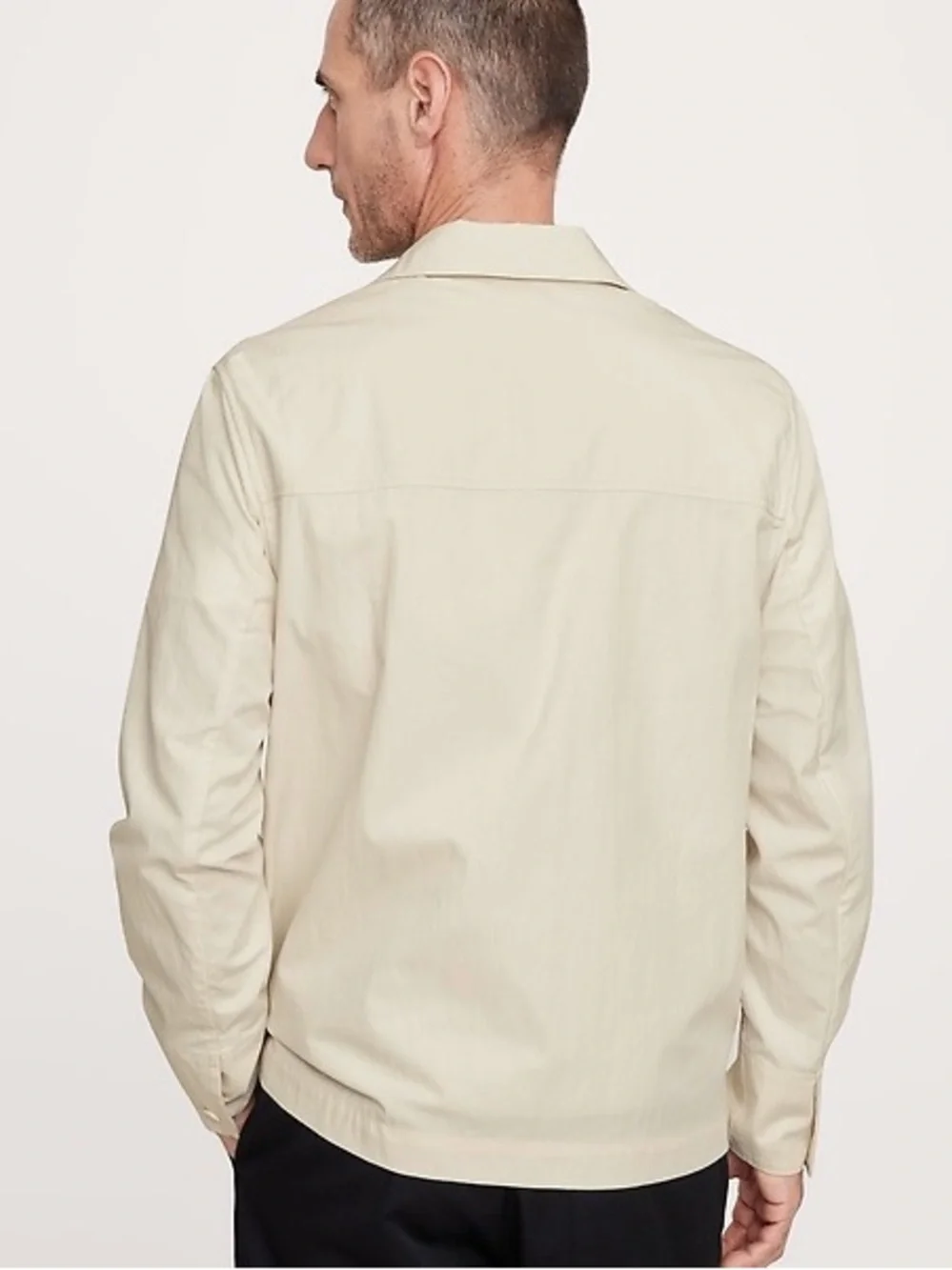 Banana Republic Water Resistant Shirt Jacket in Cream Size S